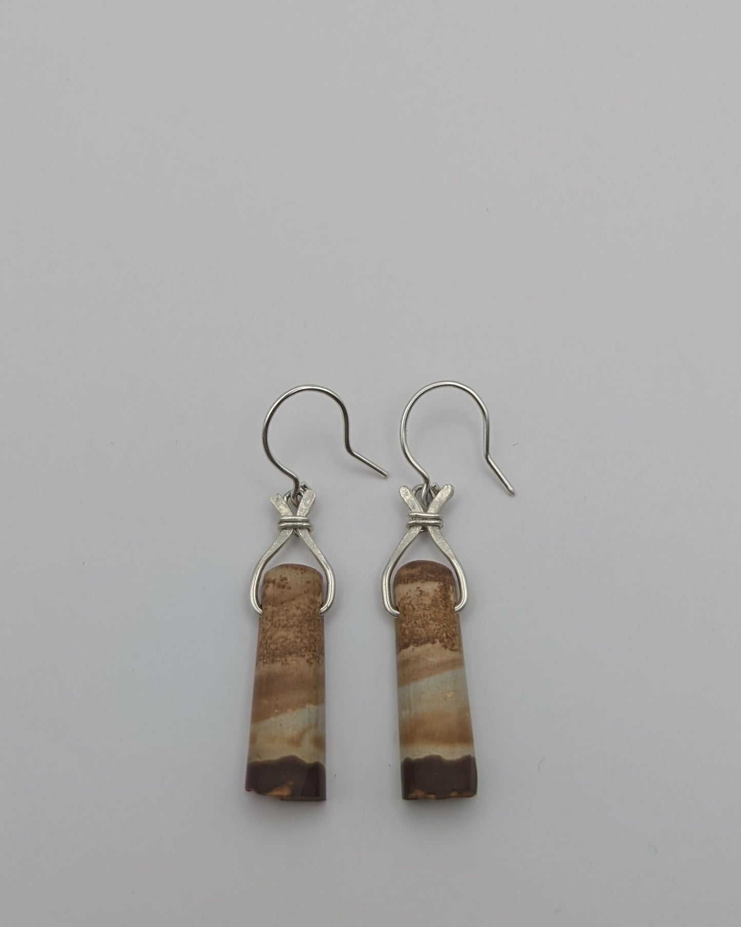 Wonderstone Earrings Pair 03